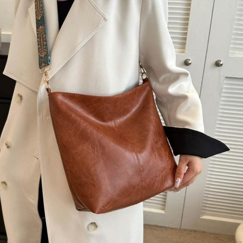 Damen Schultertasche aus PU mit Reißverschluss Jully
