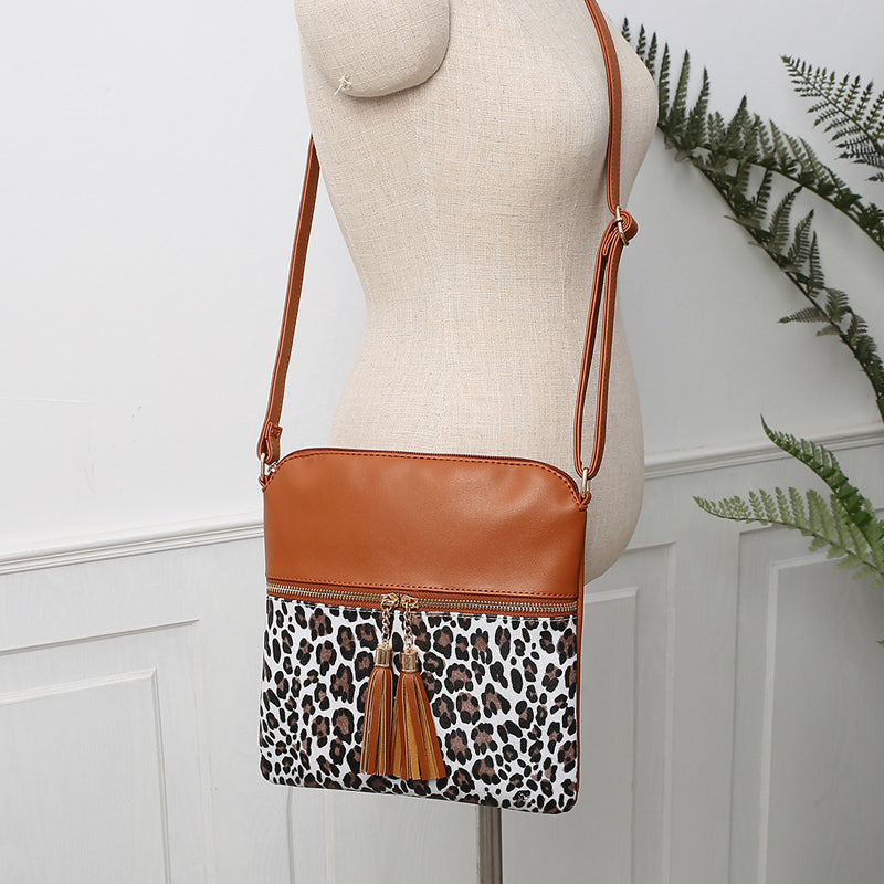 Damen Schultertasche mit Leopardenmuster und Quaste Jully