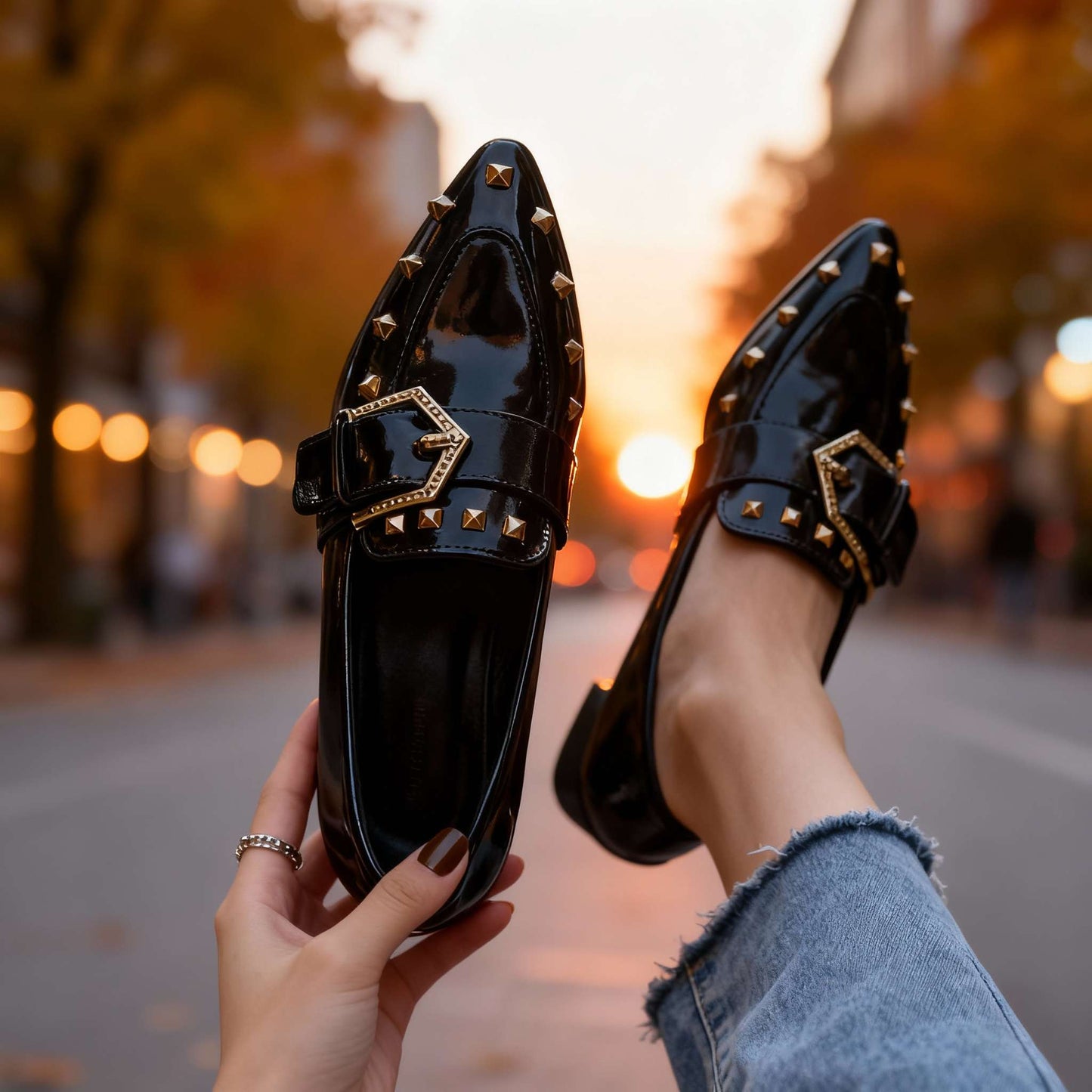 Damen Slipper aus veganem Leder mit Nieten Jully