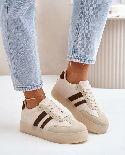 Damen Sneakers mit sportlichem Design aus Kunstleder Jully