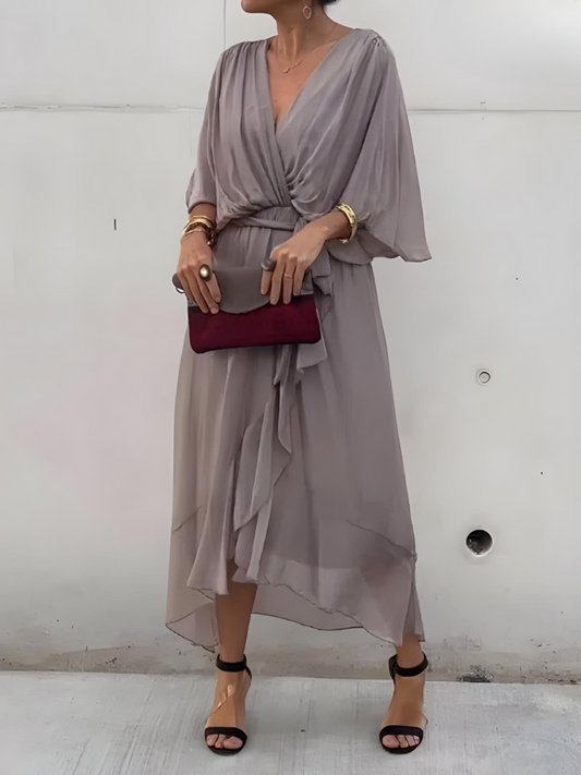 Damen Sommerkleid aus leichtem Stoff mit fließendem Design Jully