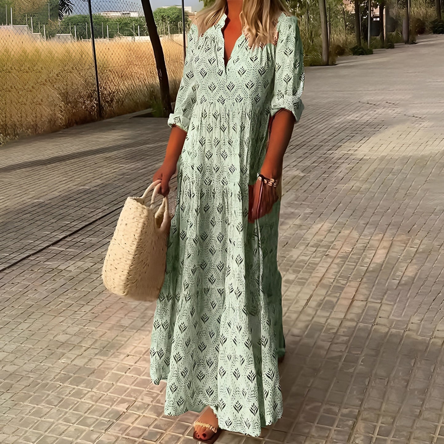 Damen Sommerkleid mit V-Ausschnitt aus leichtem Stoff Jully