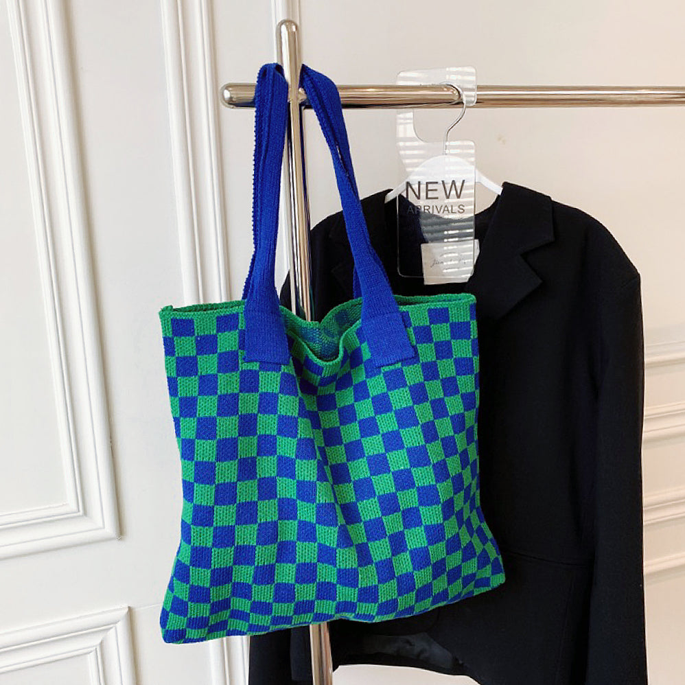 Damen Strick-Tragetasche im Retro-Karo-Look Jully