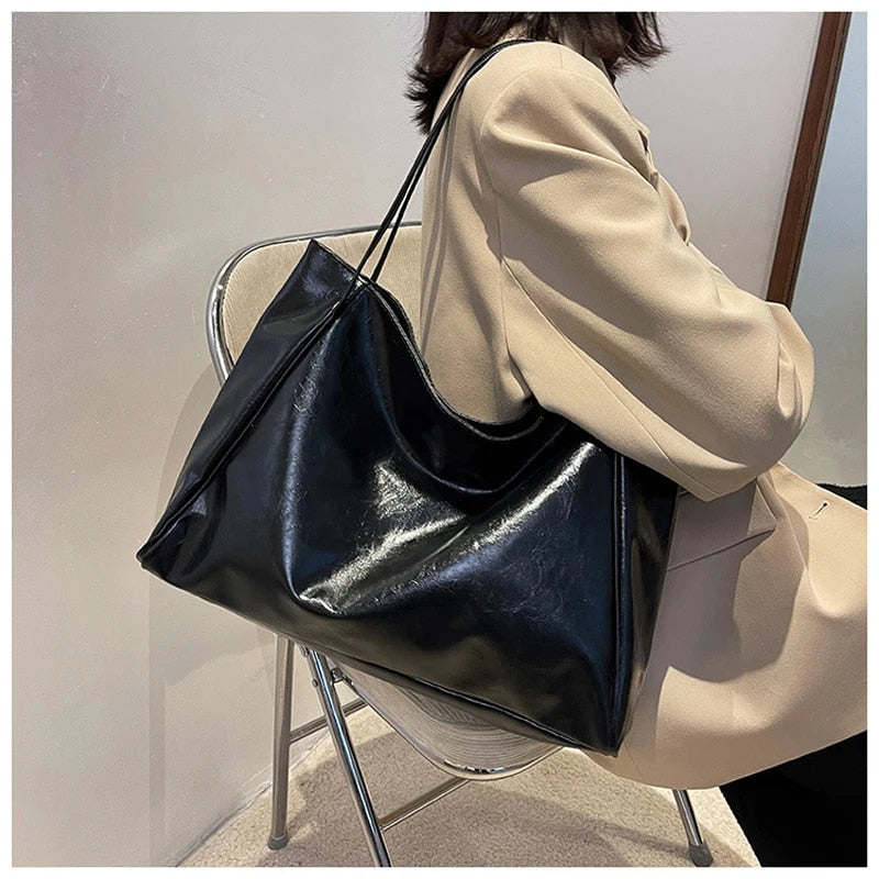 Damen Tragetasche aus PU-Leder mit elegantem Design Jully