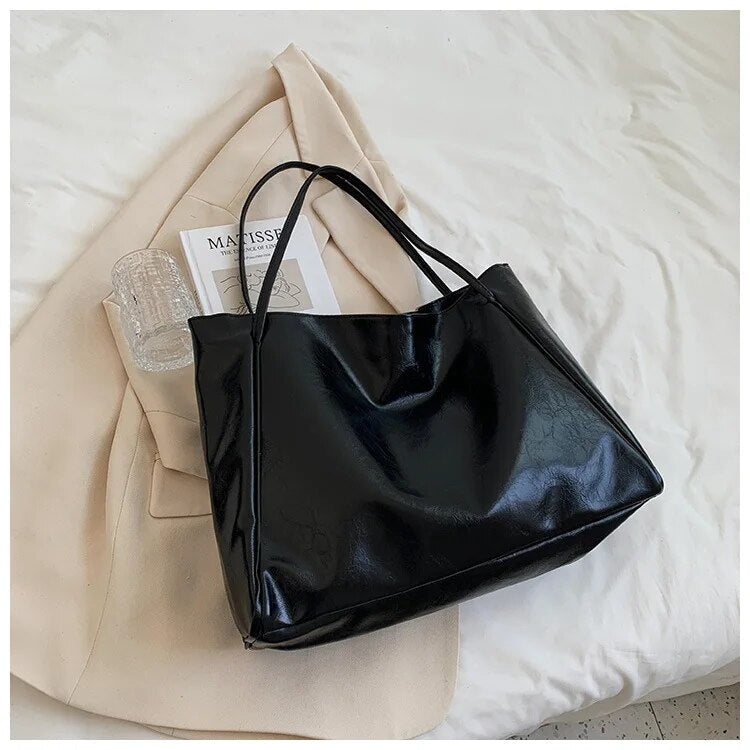 Damen Tragetasche aus PU-Leder mit elegantem Design Jully
