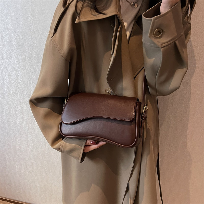 Damen Umhängetasche aus Leder im Vintage-Design Jully