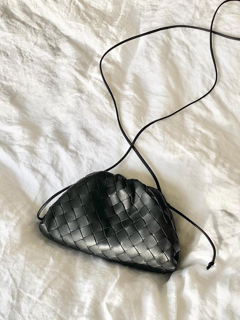 Damen Umhängetasche aus Leder mit gewebtem Muster Jully