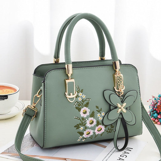 Damen Umhängetasche mit Blumenstickerei aus PU Jully