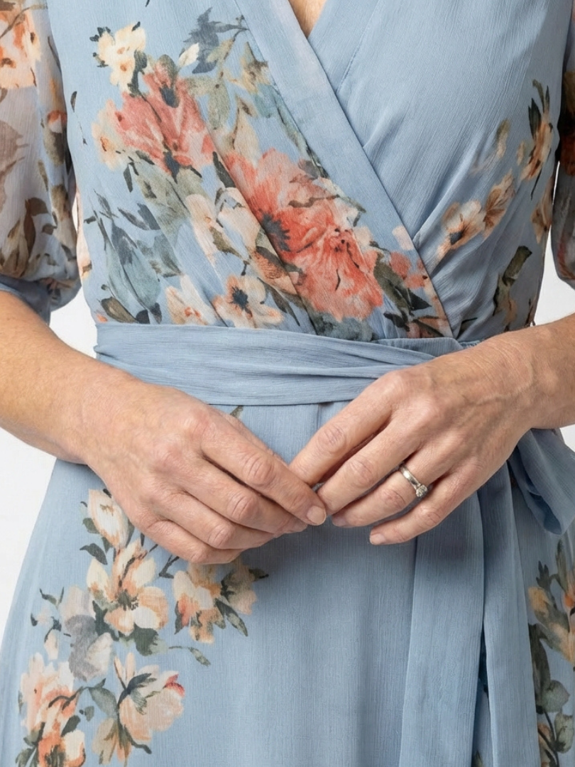 Damen Wickel-Maxikleid mit schmeichelndem Schnitt Jully