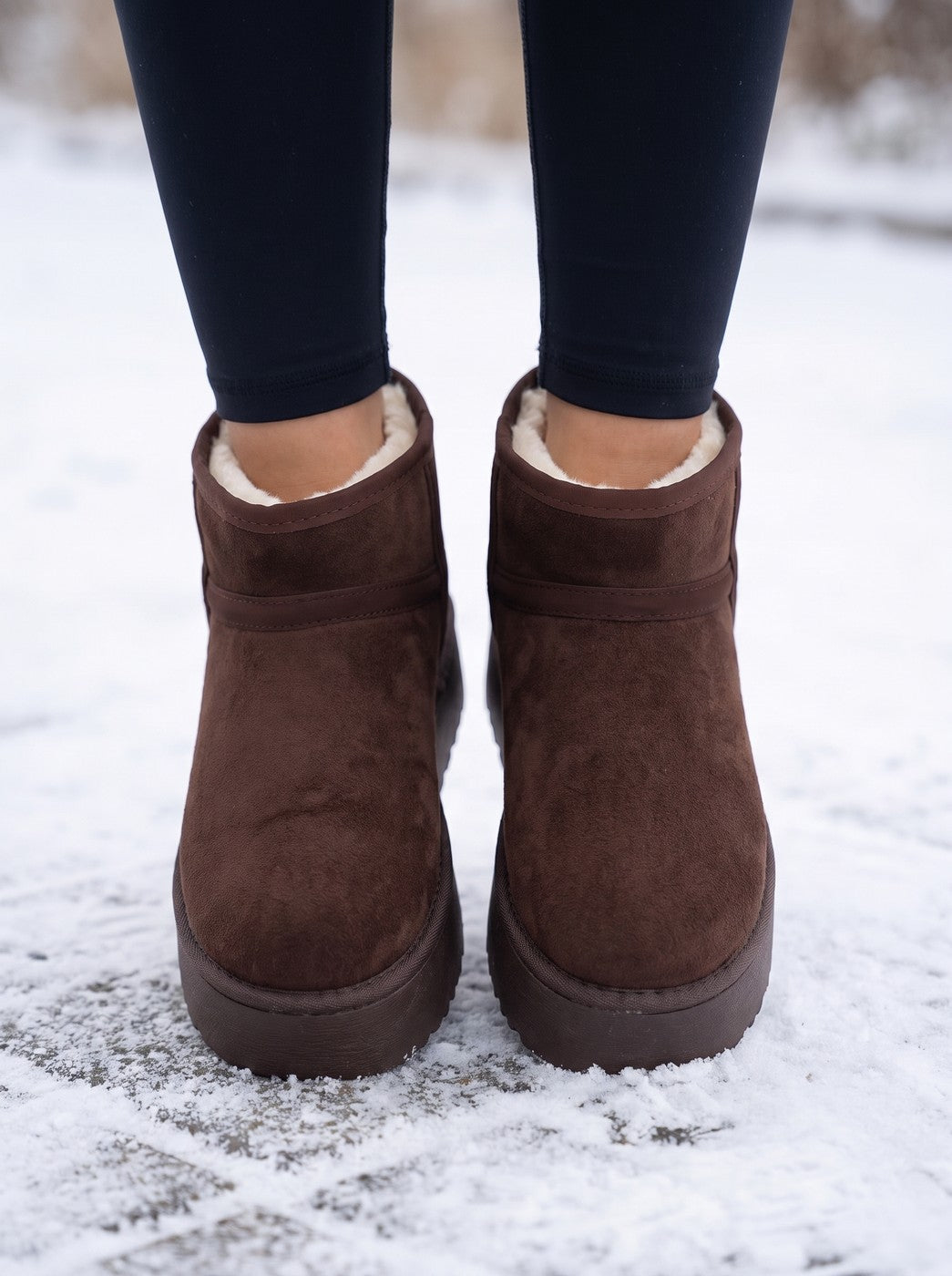 Women's Cozy Lined Slip On Snow Boots