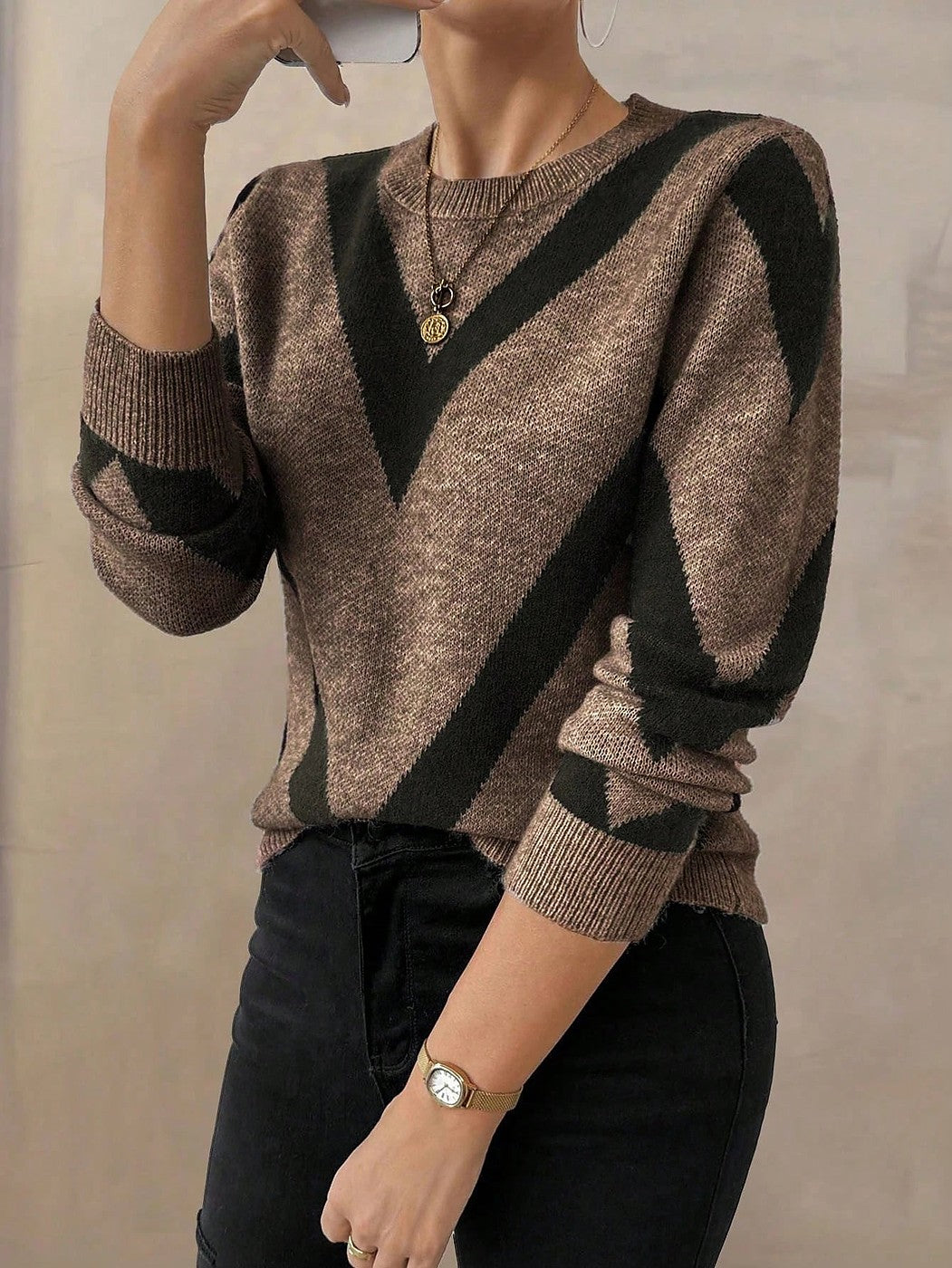 Women's Chevron Intarsia Pullover Sweater Ribbed Cuffs