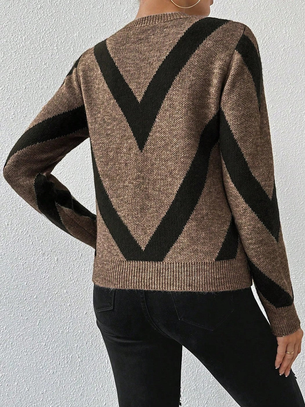 Women's Chevron Intarsia Pullover Sweater Ribbed Cuffs