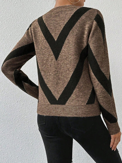 Women's Chevron Intarsia Pullover Sweater Ribbed Cuffs